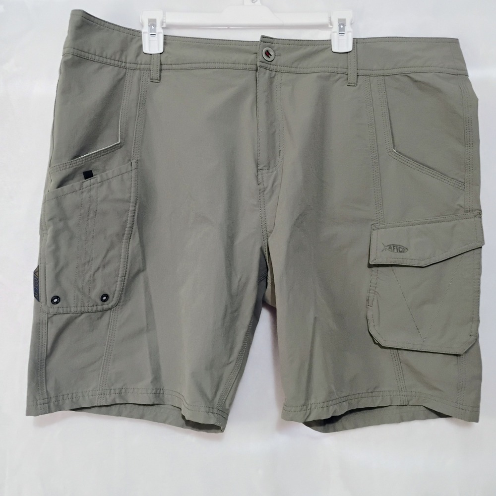 AFTCO Mens 42 Sage Green Tactical Fishing Shorts Cargo Plier Pockets Stretch Q